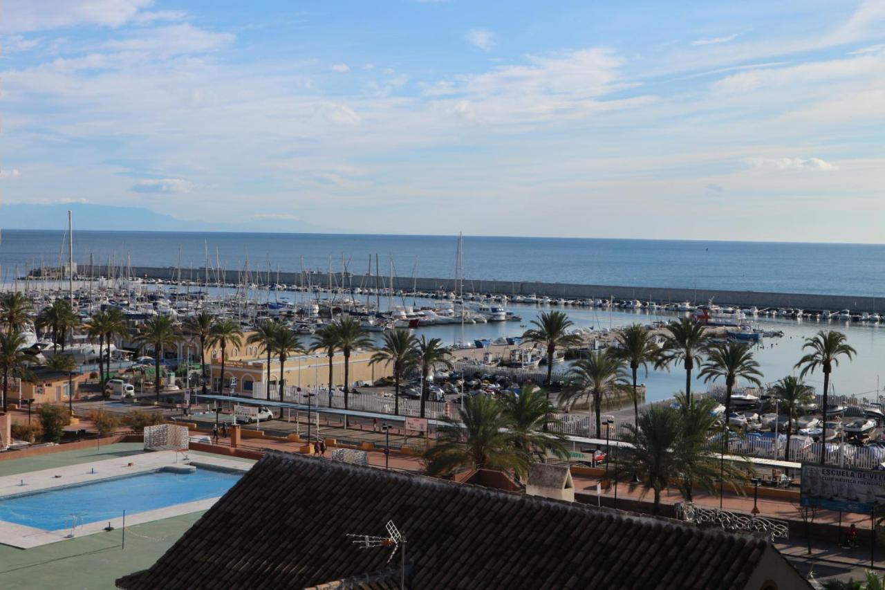 Gran Apartamento Cerca De La Playa Con Piscina En El Centro Fuengirola Exterior photo